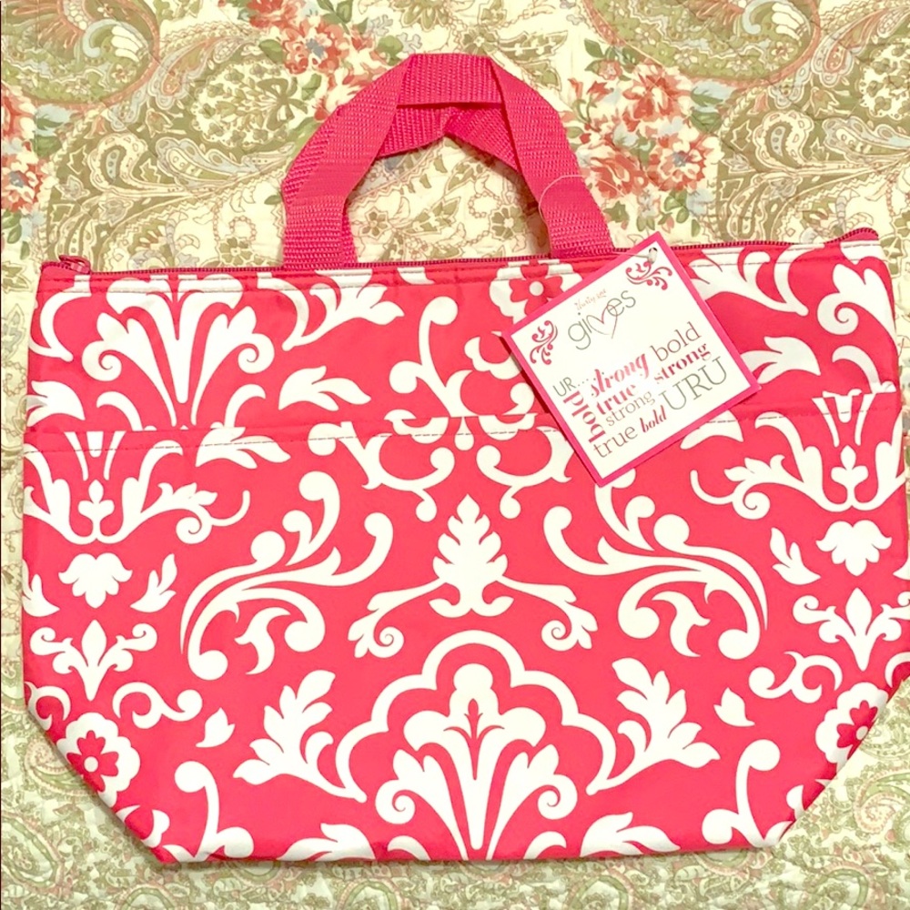 NWT Thirty One brand insulated lunch bag.